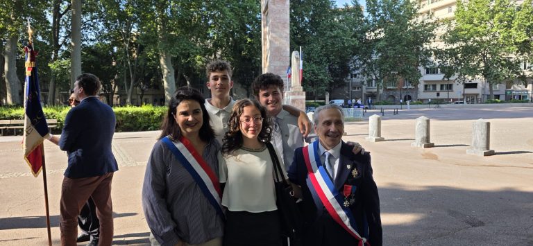 Trois stagiaires s&rsquo;engagent pour l&rsquo;avenir chez Zakhor Pour la Mémoire